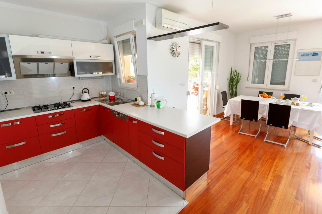 Luxury Villa Castrum Kastela Luaran gambar