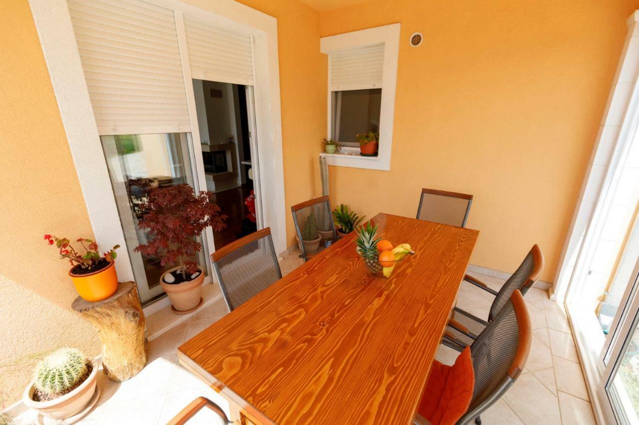 Luxury Villa Castrum Kastela Luaran gambar