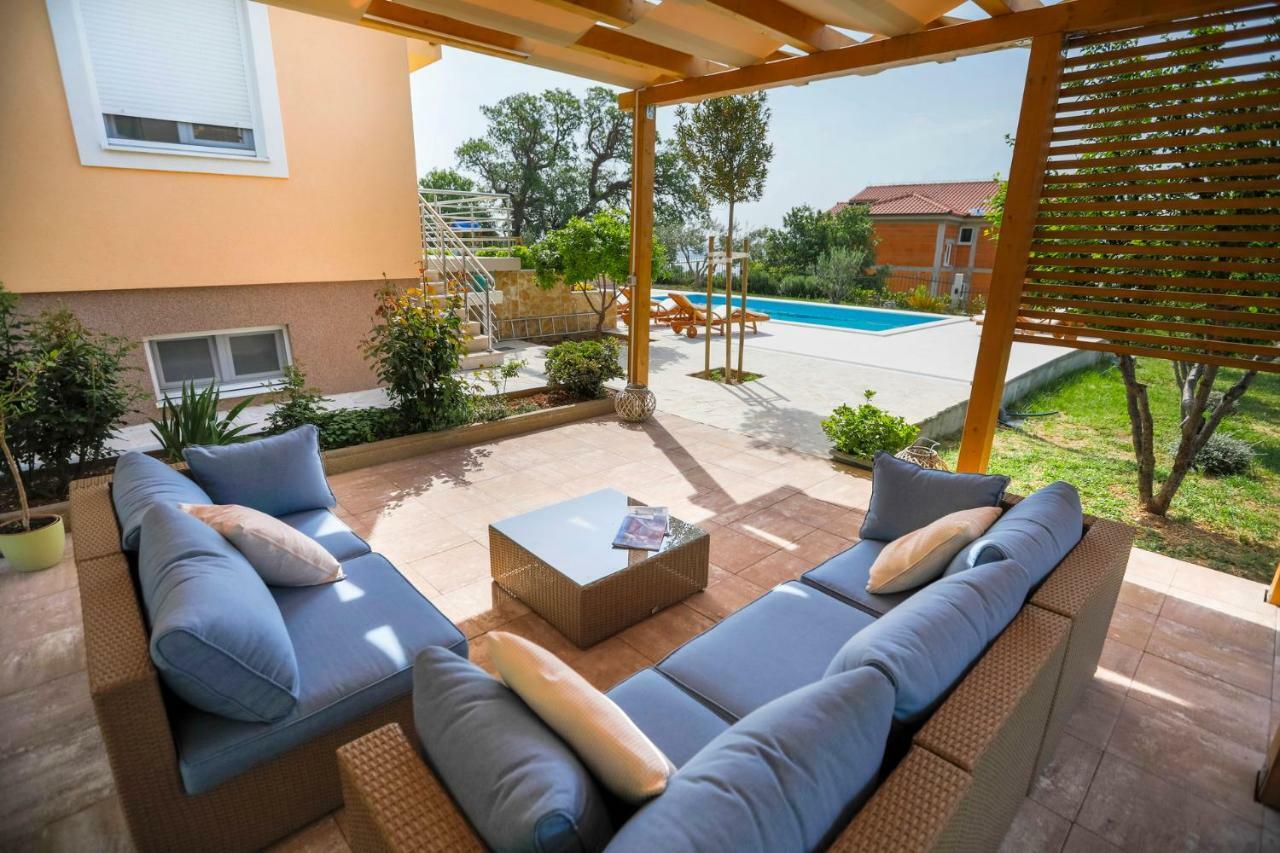 Luxury Villa Castrum Kastela Luaran gambar
