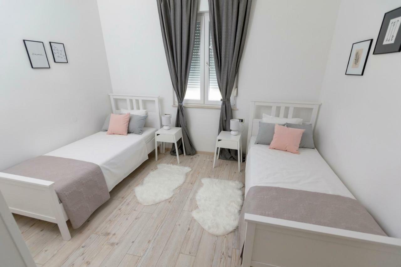 Luxury Villa Castrum Kastela Luaran gambar